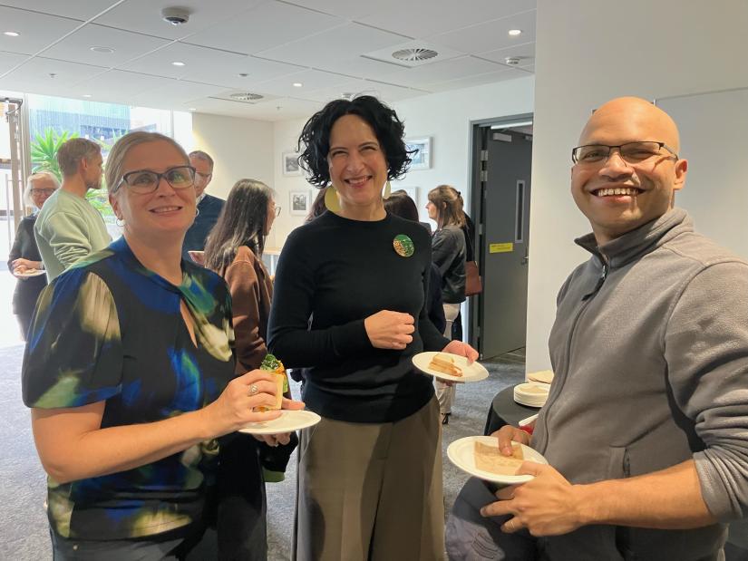 Research Manager Eva Garcia and colleagues at research cafe