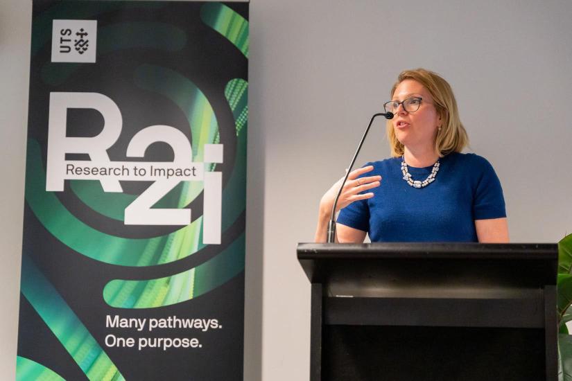 Dr Alana Piper addresses R2I launch at UTS